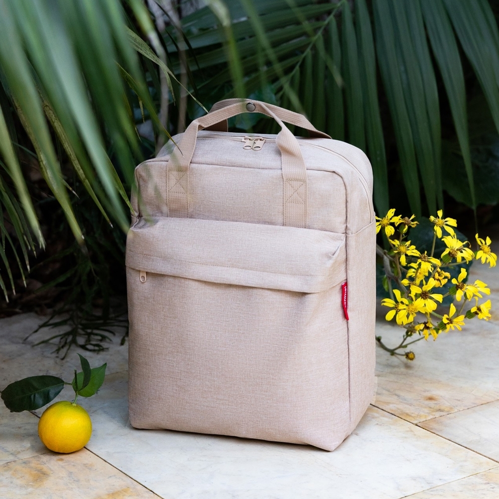 reisenthel - allday backpack m - twist coffee