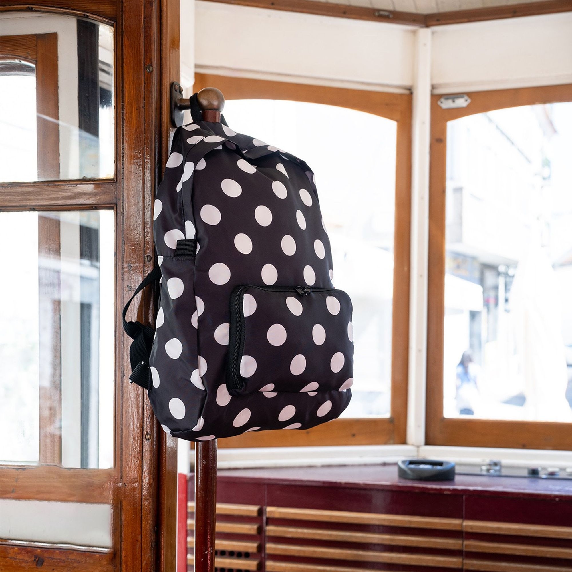 reisenthel - mini maxi rucksack - dots white